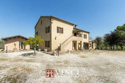 PREZZO RIBASSATO. Casale Italo
