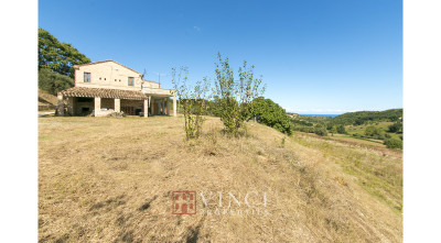 ***VENDUTO RUSTICO NELLE MARCHE ALTIDONA***