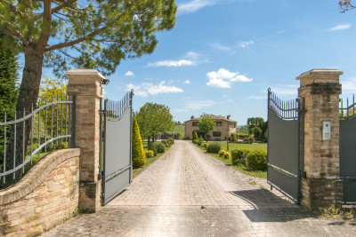 ***VENDUTO*** Casali Montegiorgio