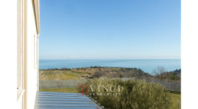 Casale moderno Torre di Palme