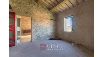 Casale con vari annessi