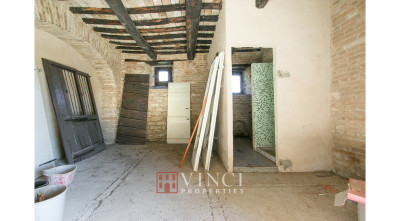 Casale con vari annessi