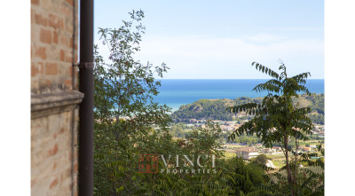 ***IN TRATTATIVA*** Casa Luisa