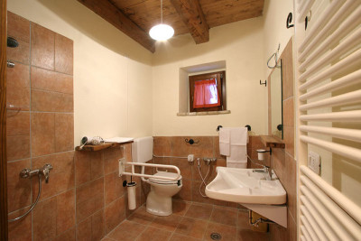 Casale/struttura ricettiva ristrutturato