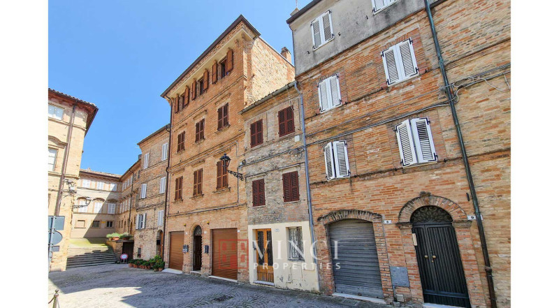 ***VENDUTA*** - Montefiore Centro storico