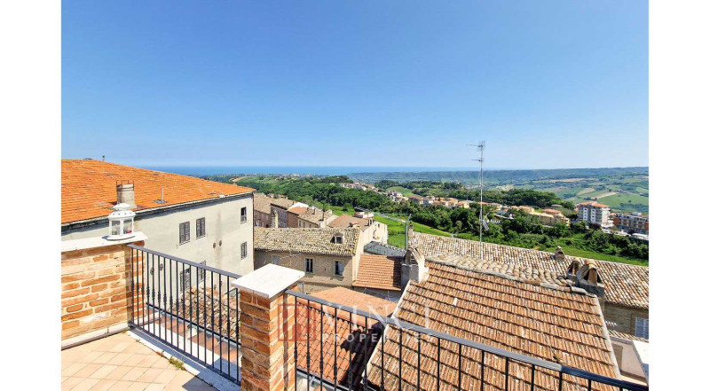 ***VENDUTA*** - Montefiore Centro storico