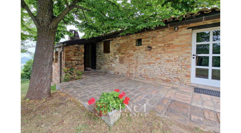 ***IN TRATTATIVA*** 7 camini