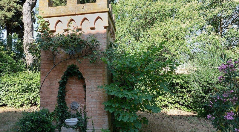 Villa storica ristrutturata in vendita a Treia