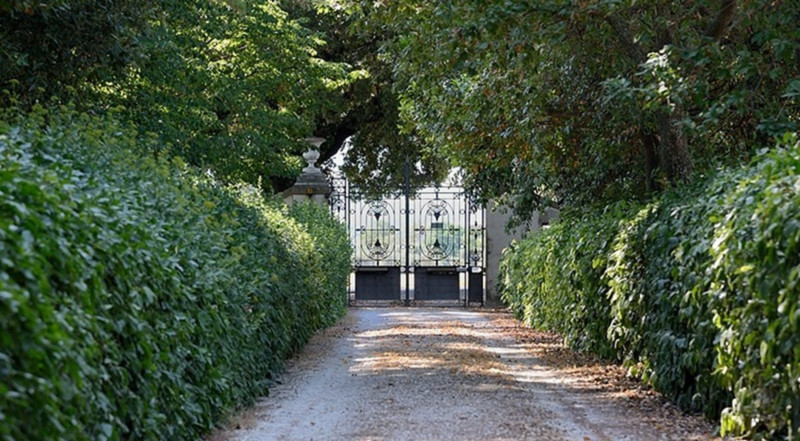 Villa storica ristrutturata in vendita a Treia