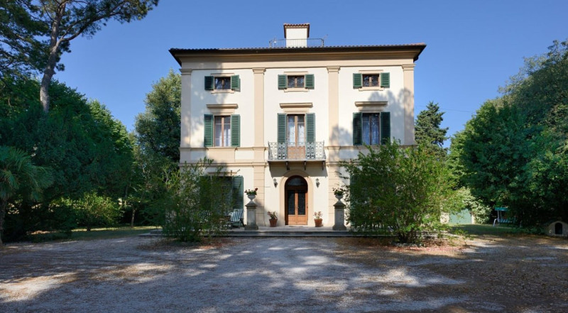 Villa storica ristrutturata in vendita a Treia