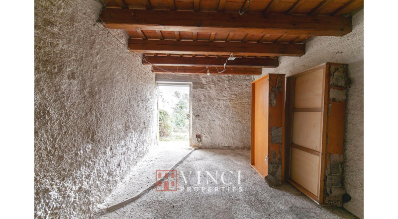 Porzione di casale in vendita a Cupra Marittima