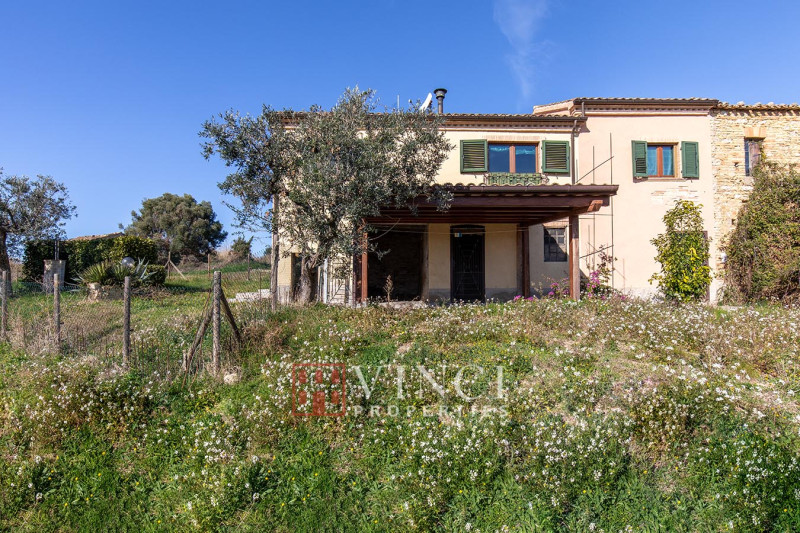 Porzione di casale in vendita a Cupra Marittima