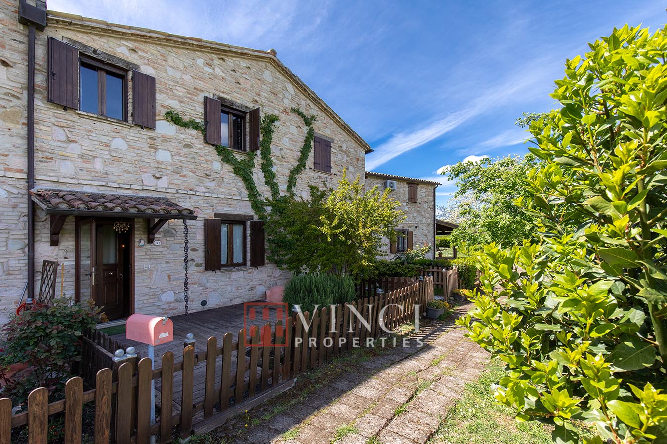 ***UNDER OFFER*** Casa Angela- Acqualagna