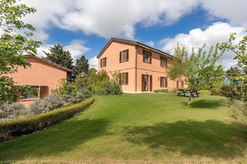 ***PREZZO RIBASSATO*** Casale Sassocorvaro