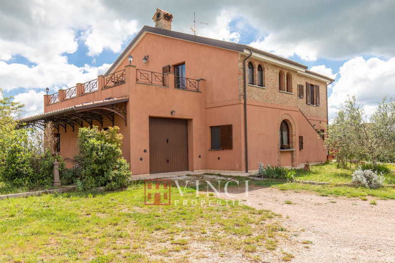 ***PREZZO RIBASSATO*** Casale Sassocorvaro