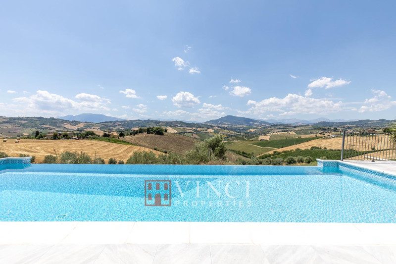 Casale Vista Infinita