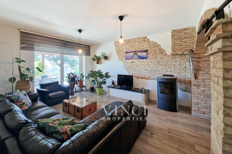 Casale Monterubbiano Sibillini view