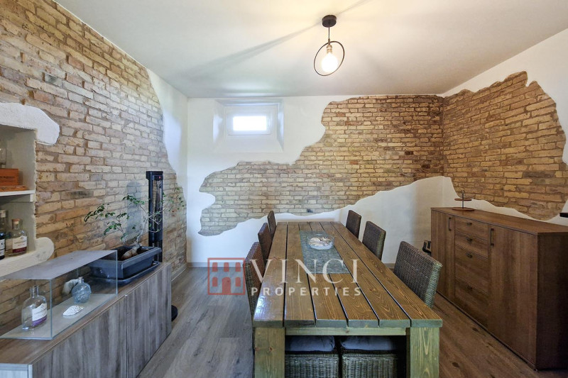 Casale Monterubbiano Sibillini view