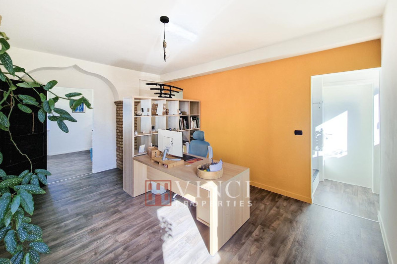 Casale Monterubbiano Sibillini view