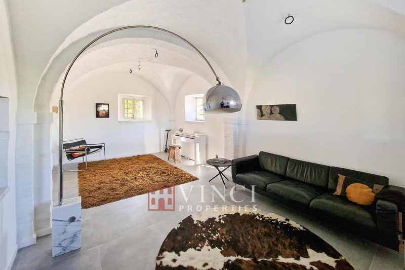 Casale Antico e Moderno