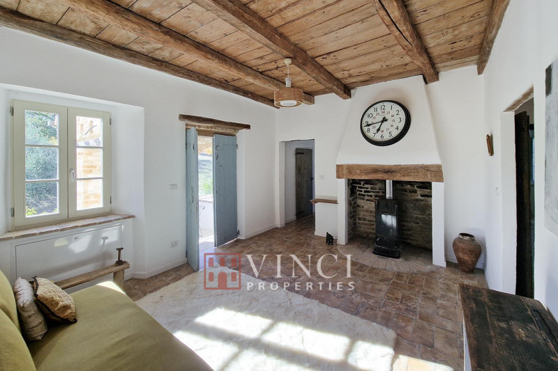 Casale Antico e Moderno