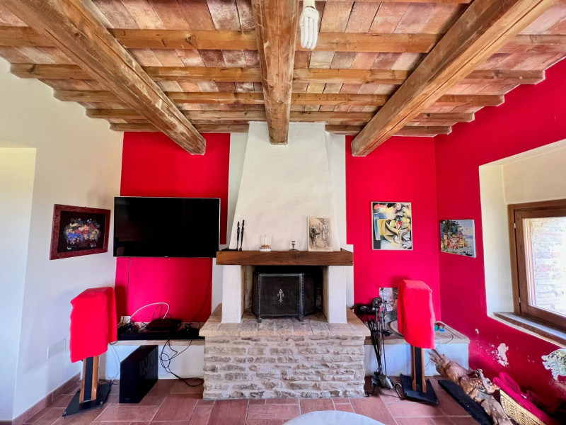 Casale/struttura ricettiva ristrutturato in vendita nelle Marche. PREZZO RIBASSATO