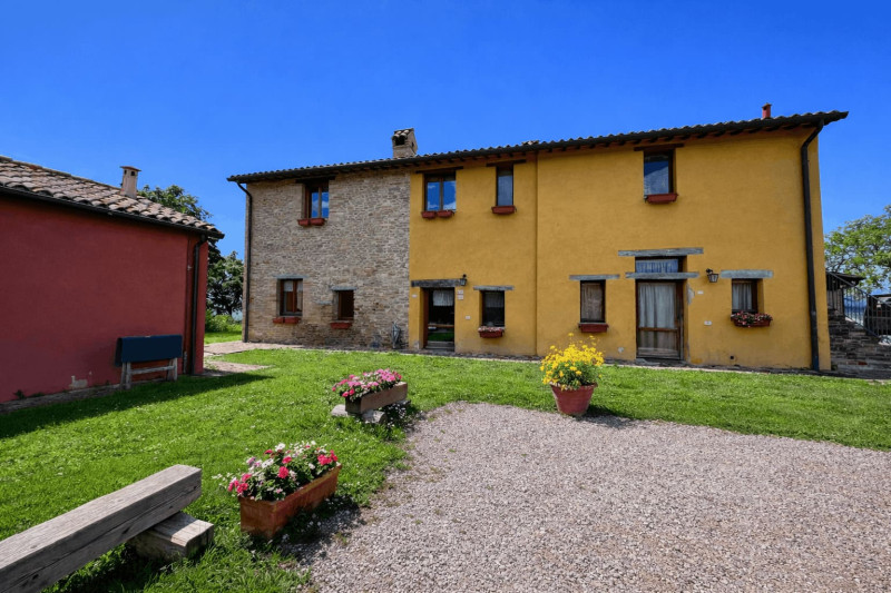 Casale/struttura ricettiva ristrutturato in vendita nelle Marche. PREZZO RIBASSATO