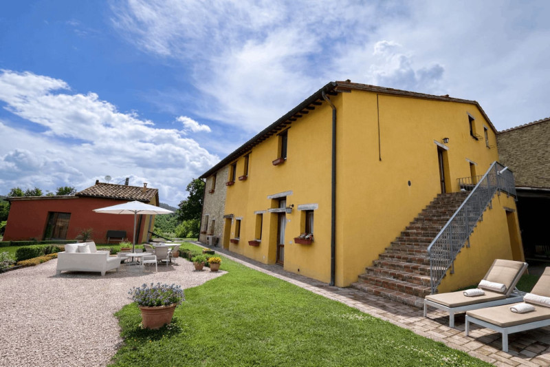 Casale/struttura ricettiva ristrutturato in vendita nelle Marche. PREZZO RIBASSATO