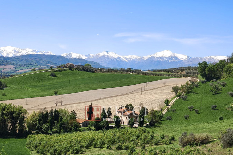 Agri Resort Montottone