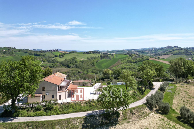 Agri Resort Montottone