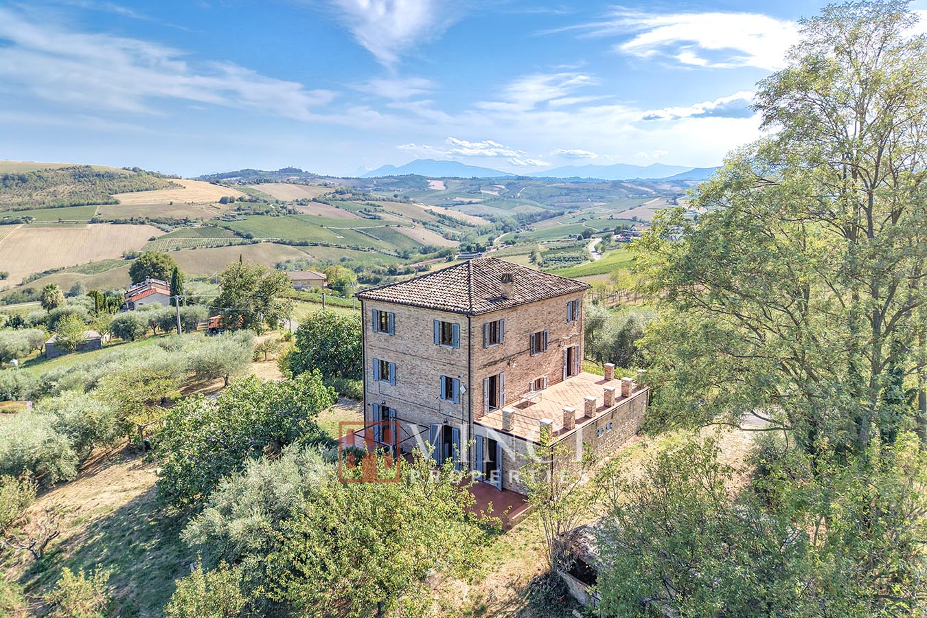 NUOVO PREZZO Casale del Sole